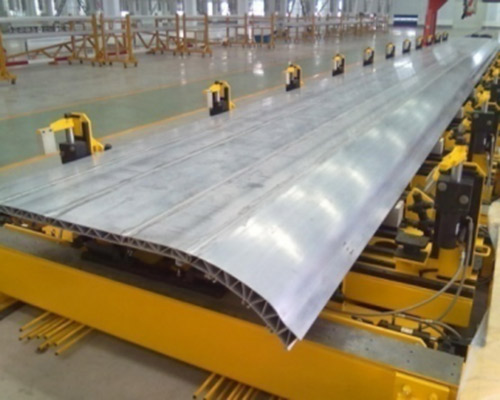 Perfil de alumínio 6N01 para veículos ferroviários